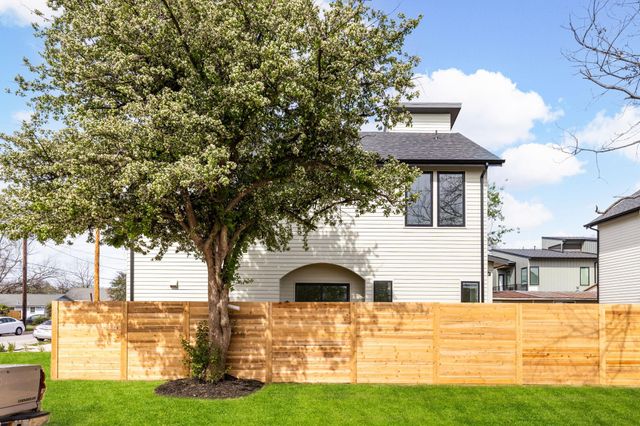 2910 E 4th, Austin, TX 78702