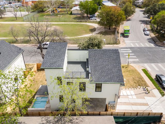 2910 E 4th, Austin, TX 78702
