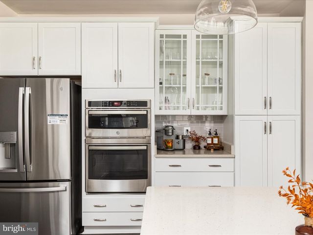 308 LEHIGH DR, Winchester, VA 22602