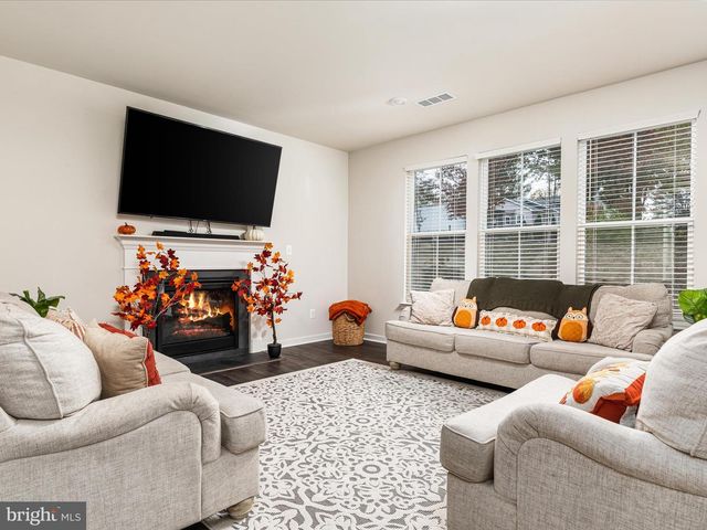 308 LEHIGH DR, Winchester, VA 22602