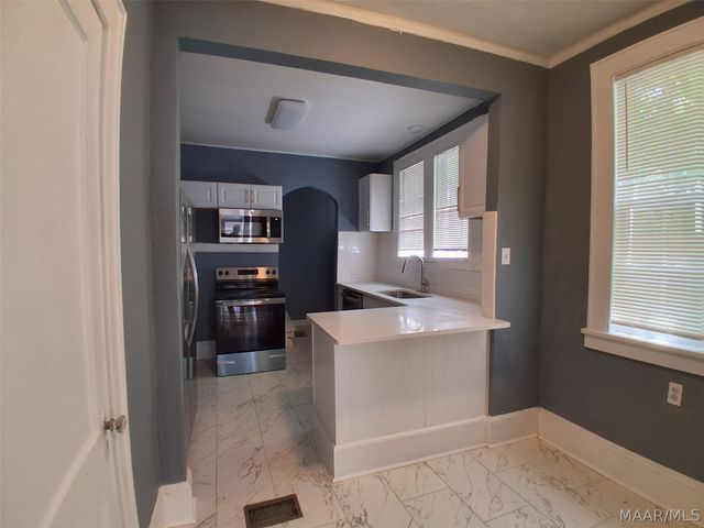 529 Ponce De Leon Avenue, Montgomery, AL 36106