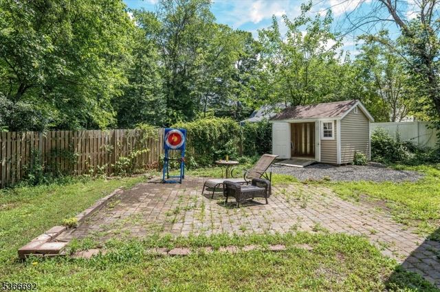 518 Eagle Rock Avenue, Roseland Boro, NJ 07068
