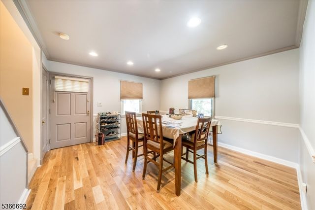 518 Eagle Rock Avenue, Roseland Boro, NJ 07068