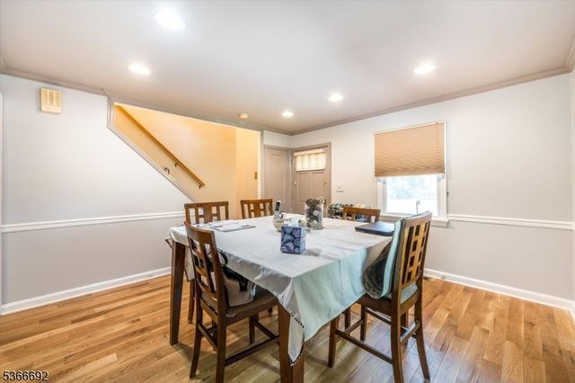 518 Eagle Rock Avenue, Roseland Boro, NJ 07068