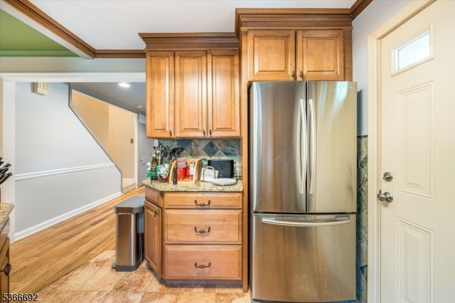 518 Eagle Rock Avenue, Roseland Boro, NJ 07068