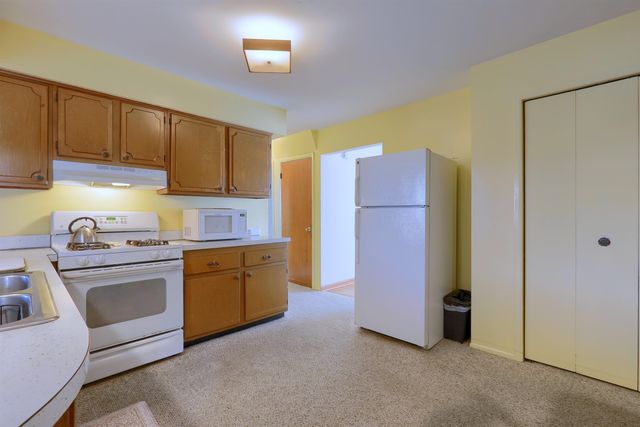 23627 Thornton Street, Clinton Township, MI 48035