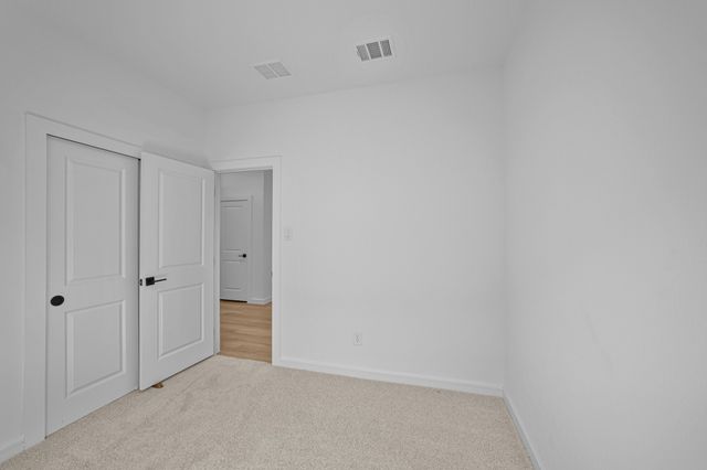 1229 Eagle Mountain Drive, Dallas, TX 75253