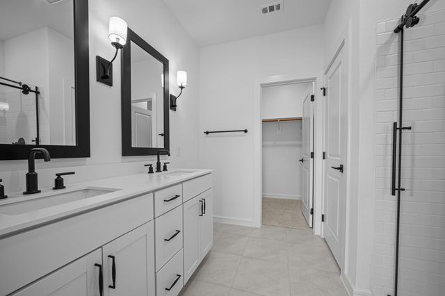 1229 Eagle Mountain Drive, Dallas, TX 75253