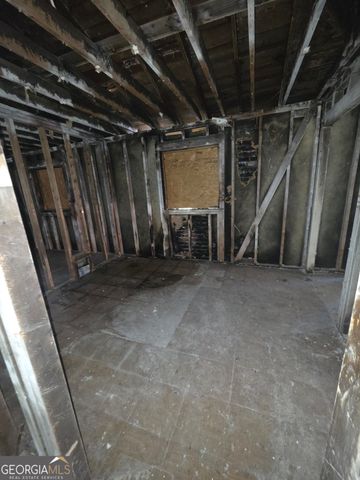 1932 Janet Lane, Decatur, GA 30035