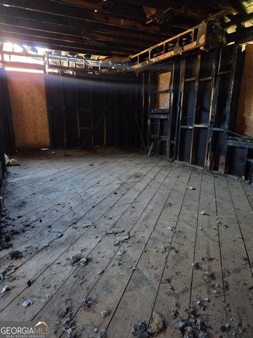 1932 Janet Lane, Decatur, GA 30035