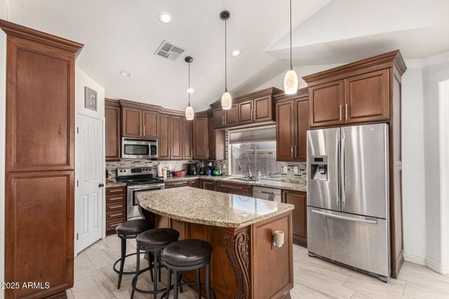 479 W DOUGLAS Avenue, Gilbert, AZ 85233