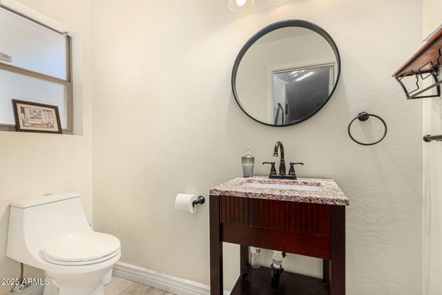 479 W DOUGLAS Avenue, Gilbert, AZ 85233