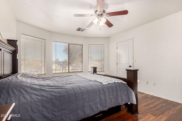 479 W DOUGLAS Avenue, Gilbert, AZ 85233