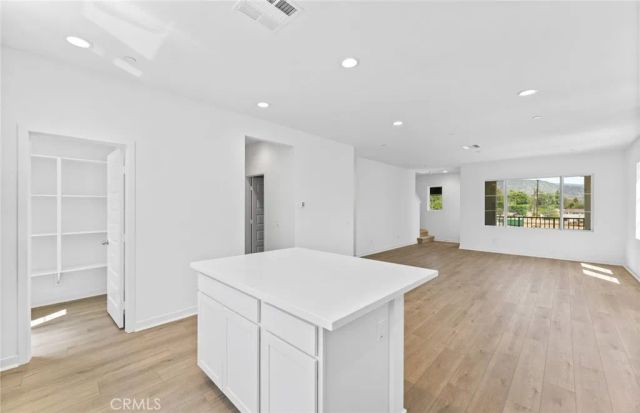 108 Pickwick Lane Court, Burbank, CA 91506