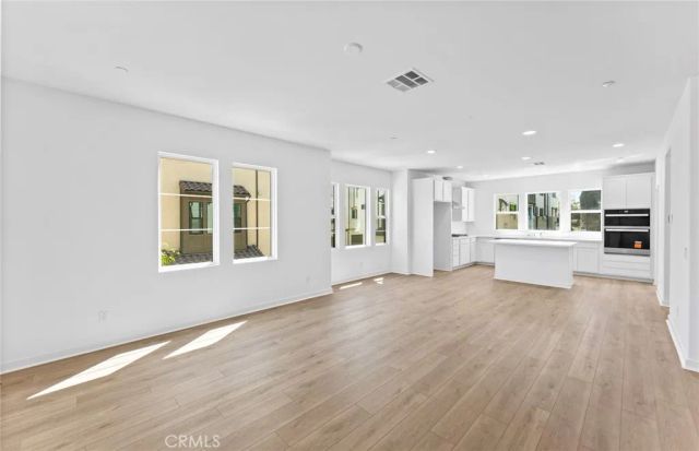 108 Pickwick Lane Court, Burbank, CA 91506