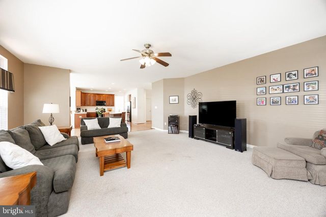 306 WINCHESTER LN, West Grove, PA 19390