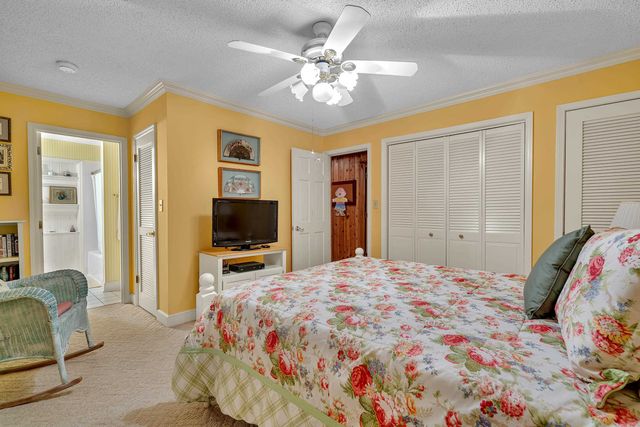 132 Lake Bowen Drive, Inman, SC 29349