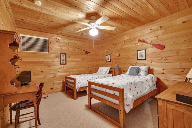 132 Lake Bowen Drive, Inman, SC 29349