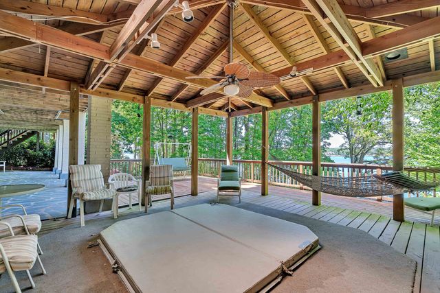 132 Lake Bowen Drive, Inman, SC 29349