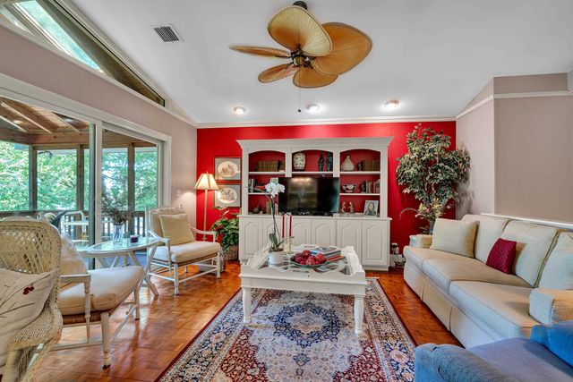 132 Lake Bowen Drive, Inman, SC 29349