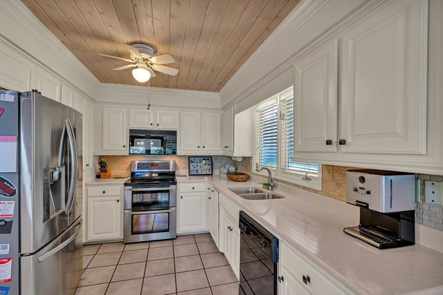 132 Lake Bowen Drive, Inman, SC 29349