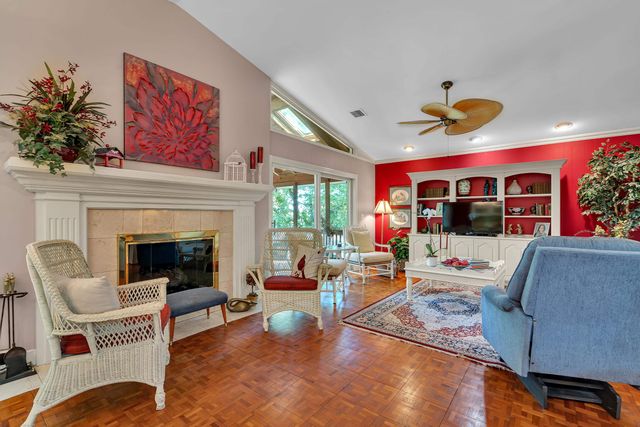 132 Lake Bowen Drive, Inman, SC 29349