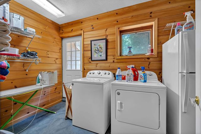132 Lake Bowen Drive, Inman, SC 29349