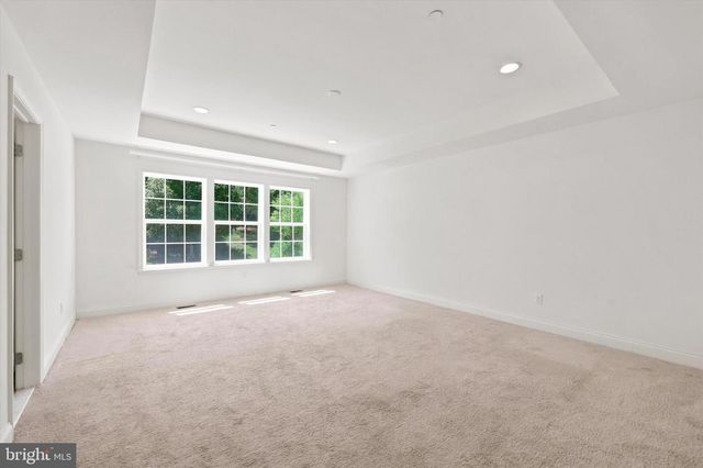 3541 MUIRWOOD DR, Newtown Square, PA 19073