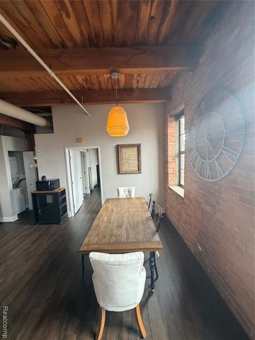 6533 E Jefferson Avenue 221W, Detroit, MI 48207