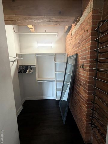 6533 E Jefferson Avenue 221W, Detroit, MI 48207