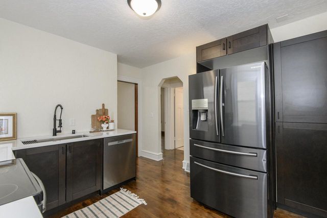 3226 N Newhall STREET, Milwaukee, WI 53211