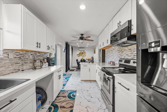 2329 Edison Ave, Sacramento, CA 95821