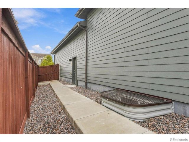 1962 Raindrop Drive, Windsor, CO 80550