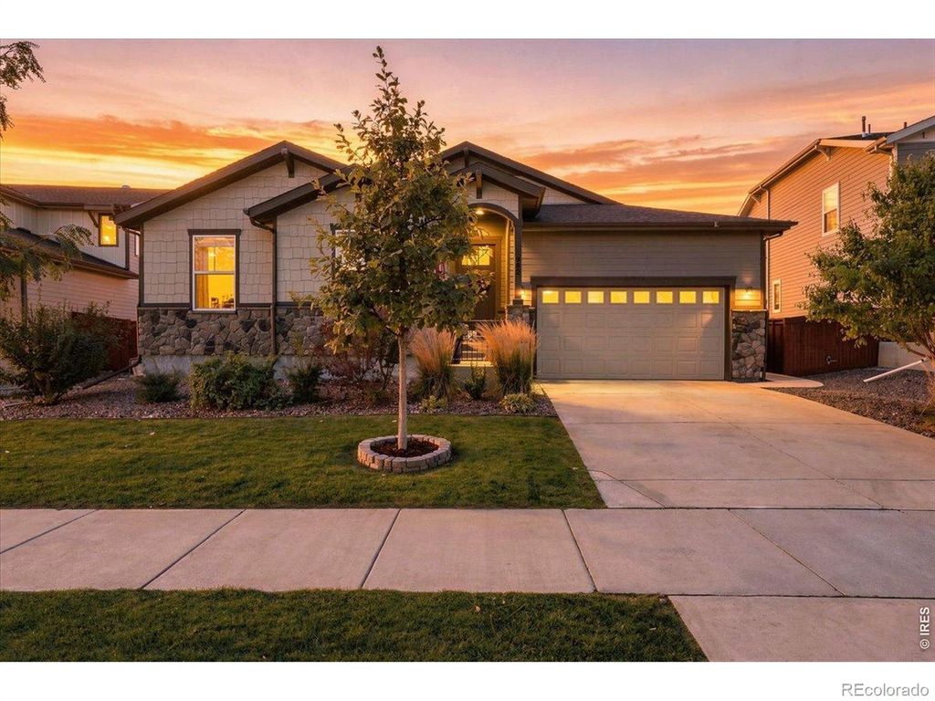 1962 Raindrop Drive, Windsor, CO 80550