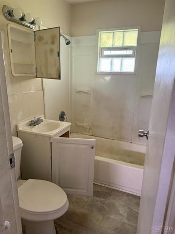 1313 Landis Lane, Springfield Twp., OH 45231