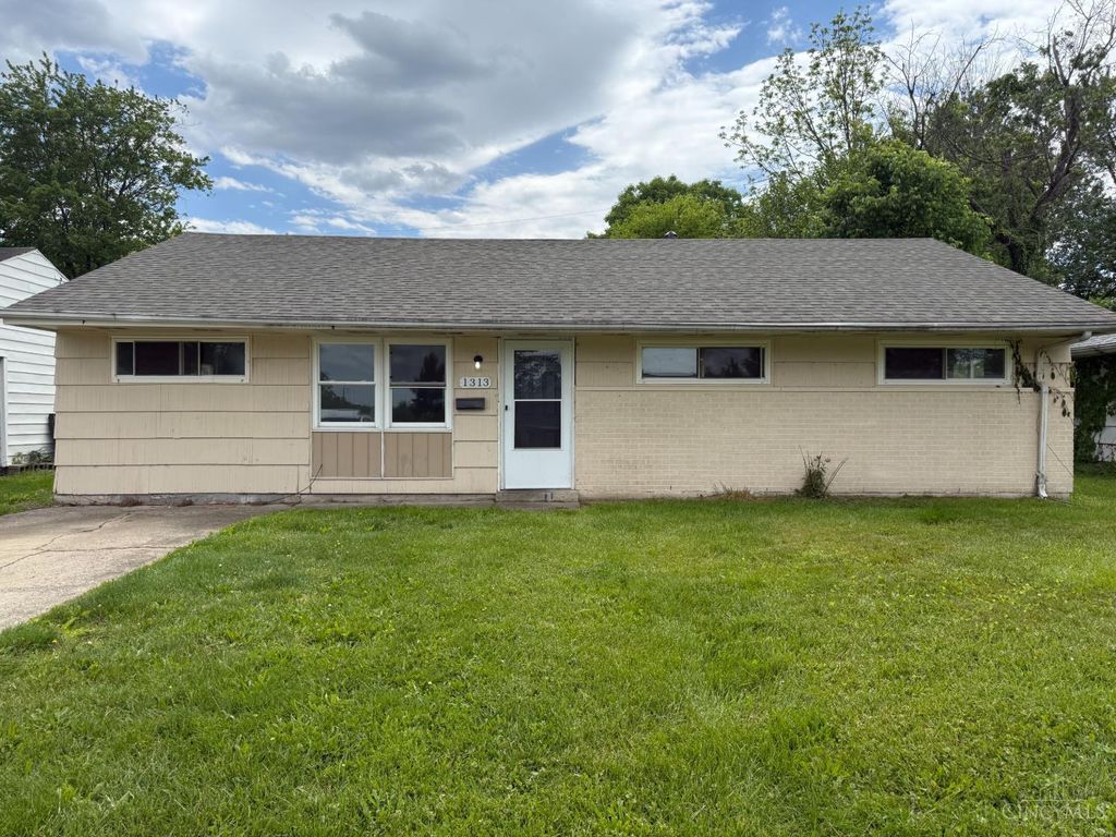 1313 Landis Lane, Springfield Twp., OH 45231