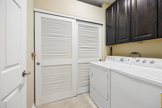 11914 Hollister Court, Huntley, IL 60142