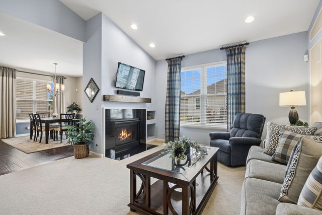 11914 Hollister Court, Huntley, IL 60142