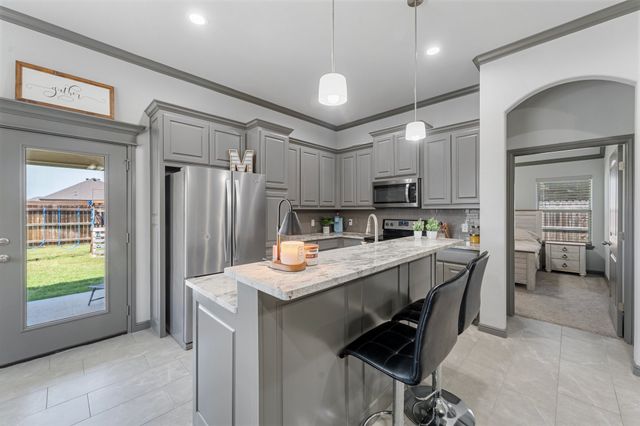 3304 Main Street, Granbury, TX 76049