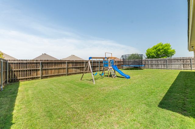 3304 Main Street, Granbury, TX 76049