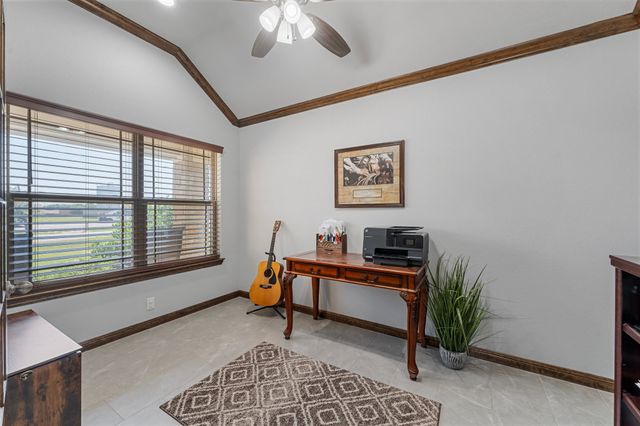 3304 Main Street, Granbury, TX 76049