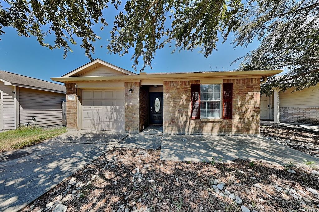 11423 Fire Canyon, San Antonio, TX 78252