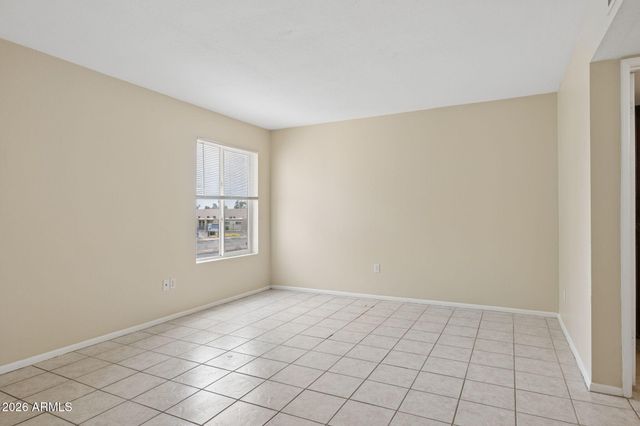 1927 E HAMPTON Avenue 216, Mesa, AZ 85204