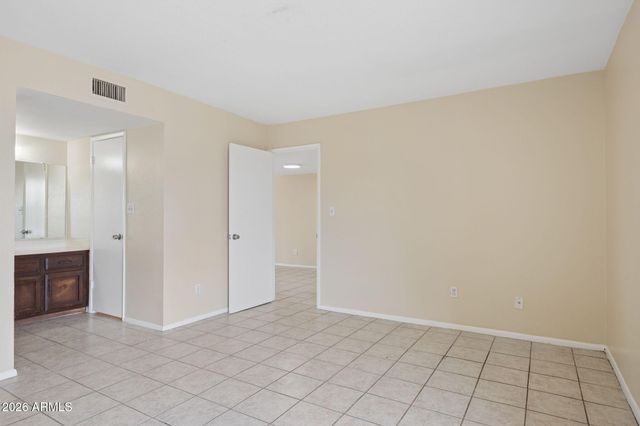1927 E HAMPTON Avenue 216, Mesa, AZ 85204