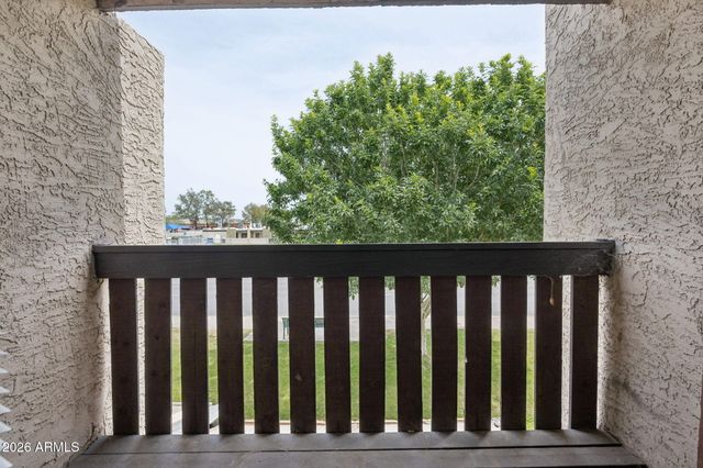 1927 E HAMPTON Avenue 216, Mesa, AZ 85204