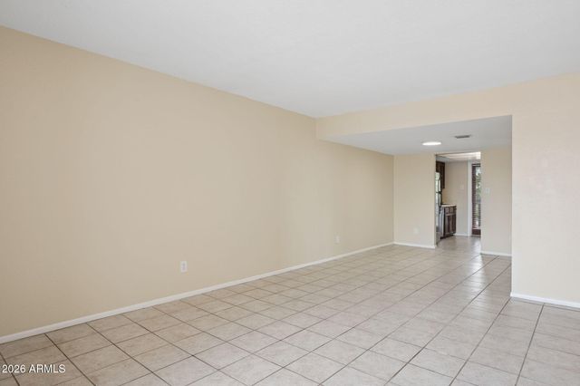 1927 E HAMPTON Avenue 216, Mesa, AZ 85204