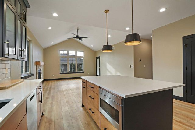 4751 98th STREET, Pleasant Prairie, WI 53158