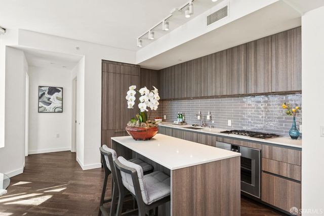 1000 3rd Street 1206, San Francisco, CA 94158