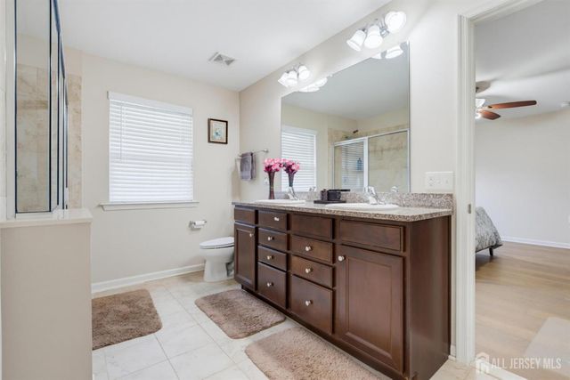 16 Morris Lane, Cranbury, NJ 08512