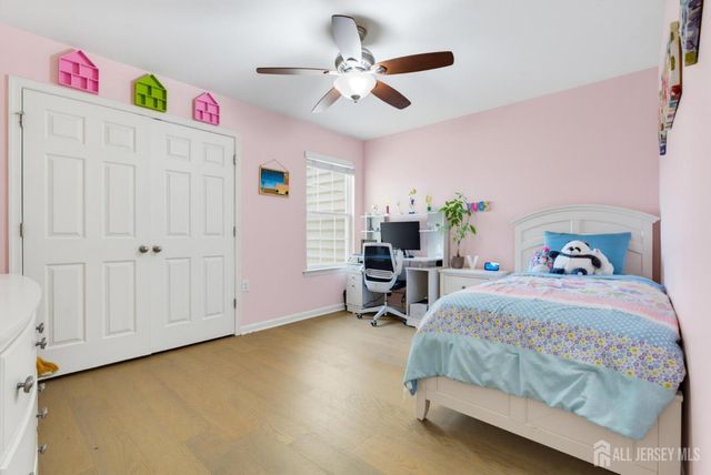 16 Morris Lane, Cranbury, NJ 08512